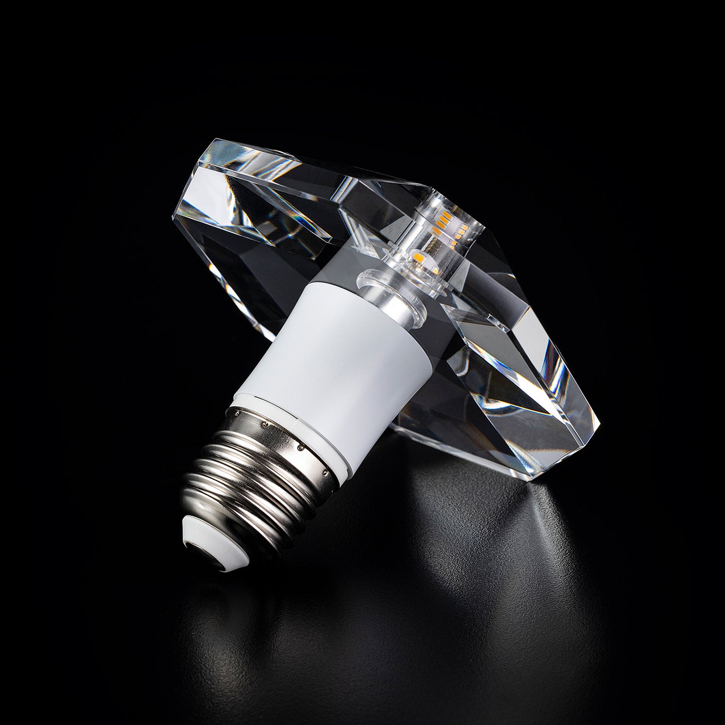 OCTAGON DIAMOND Crystal LED Light Bulb - Large