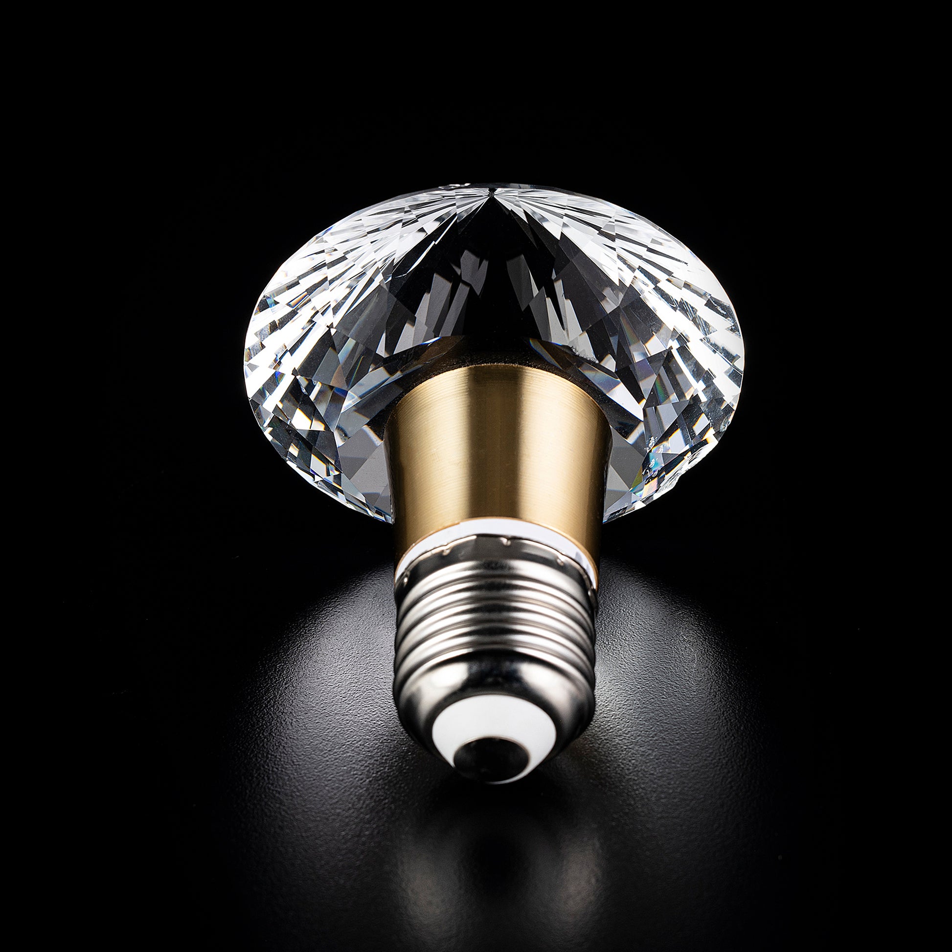 SPEAR DIAMOND Crystal LED Light Bulb