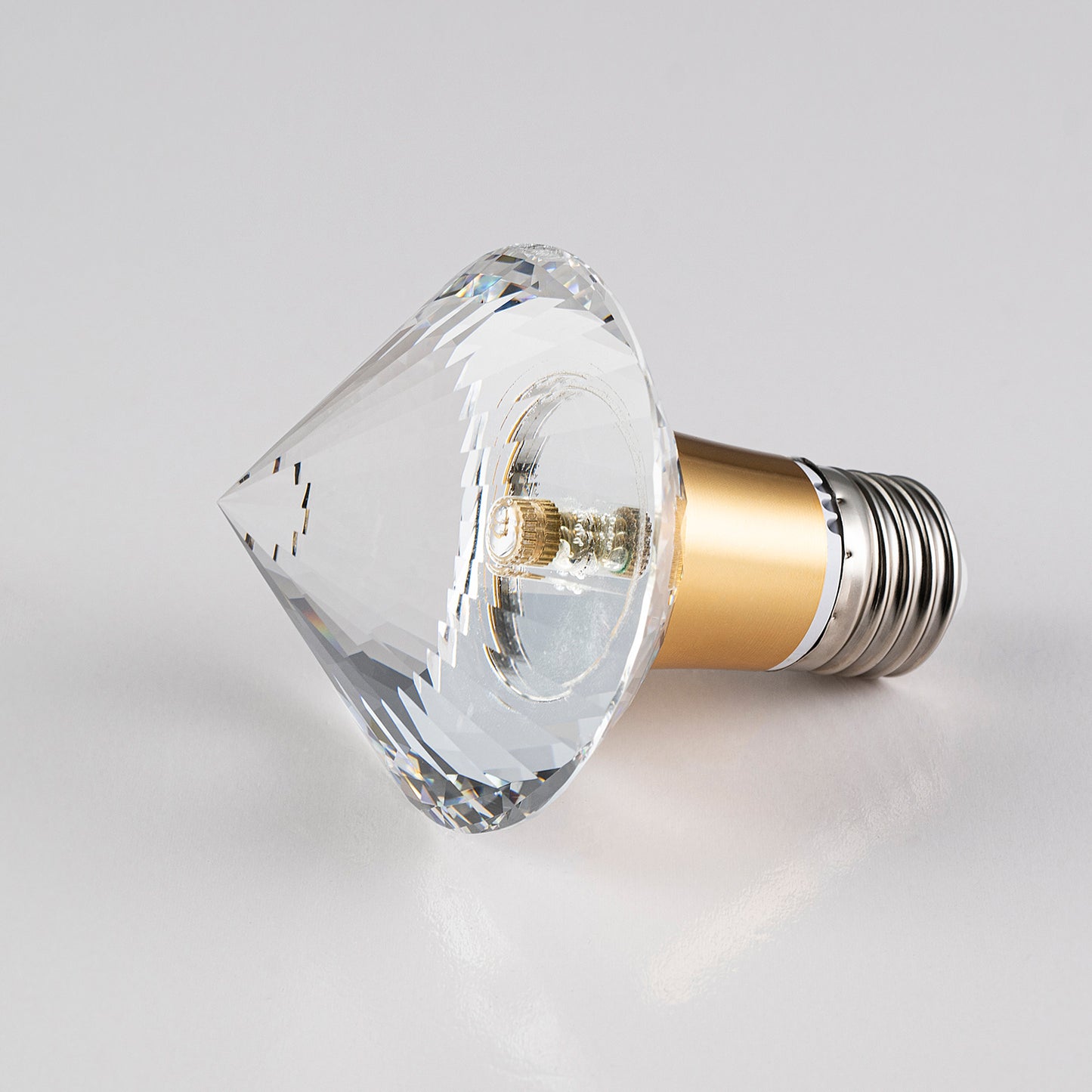 SPEAR DIAMOND Crystal LED Light Bulb