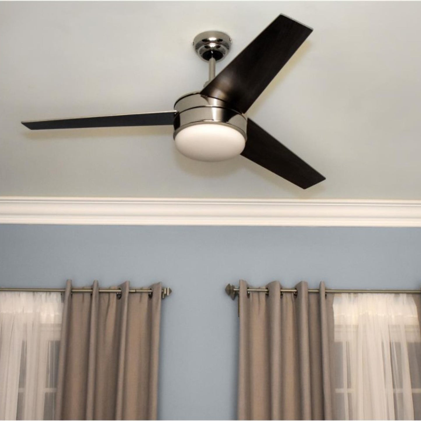 Maxim 52'' 3-Blade Indoor Ceiling Fan with LED Light & Wall Control Switch â€?Satin Nickel/Black